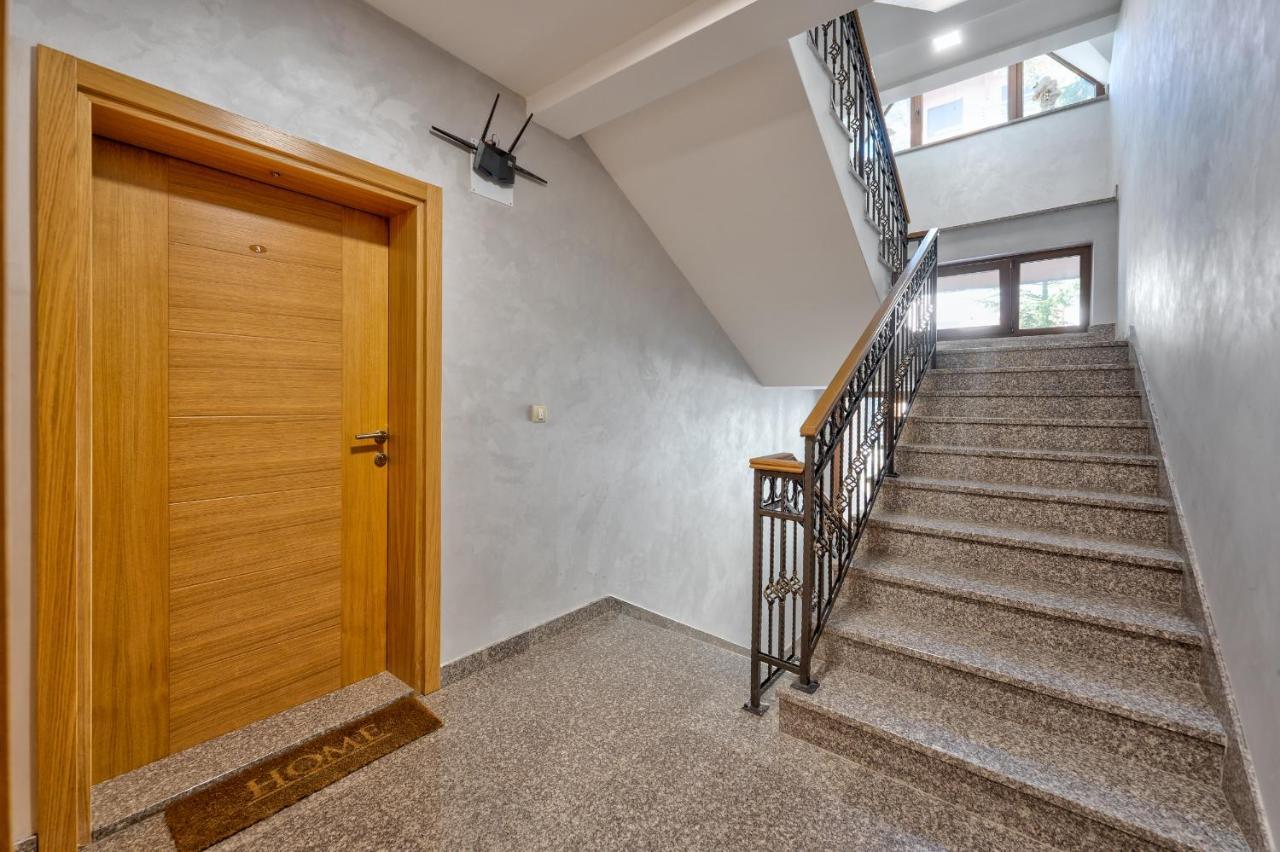 Lovac Apartament *