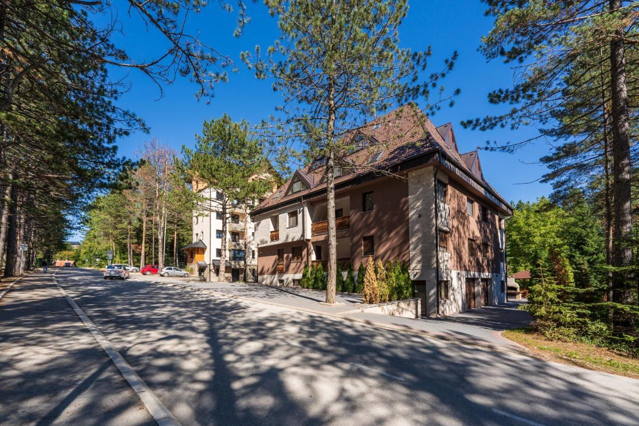Lovac Apartament