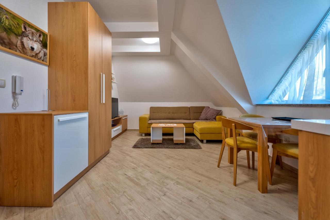 Lovac Apartament *