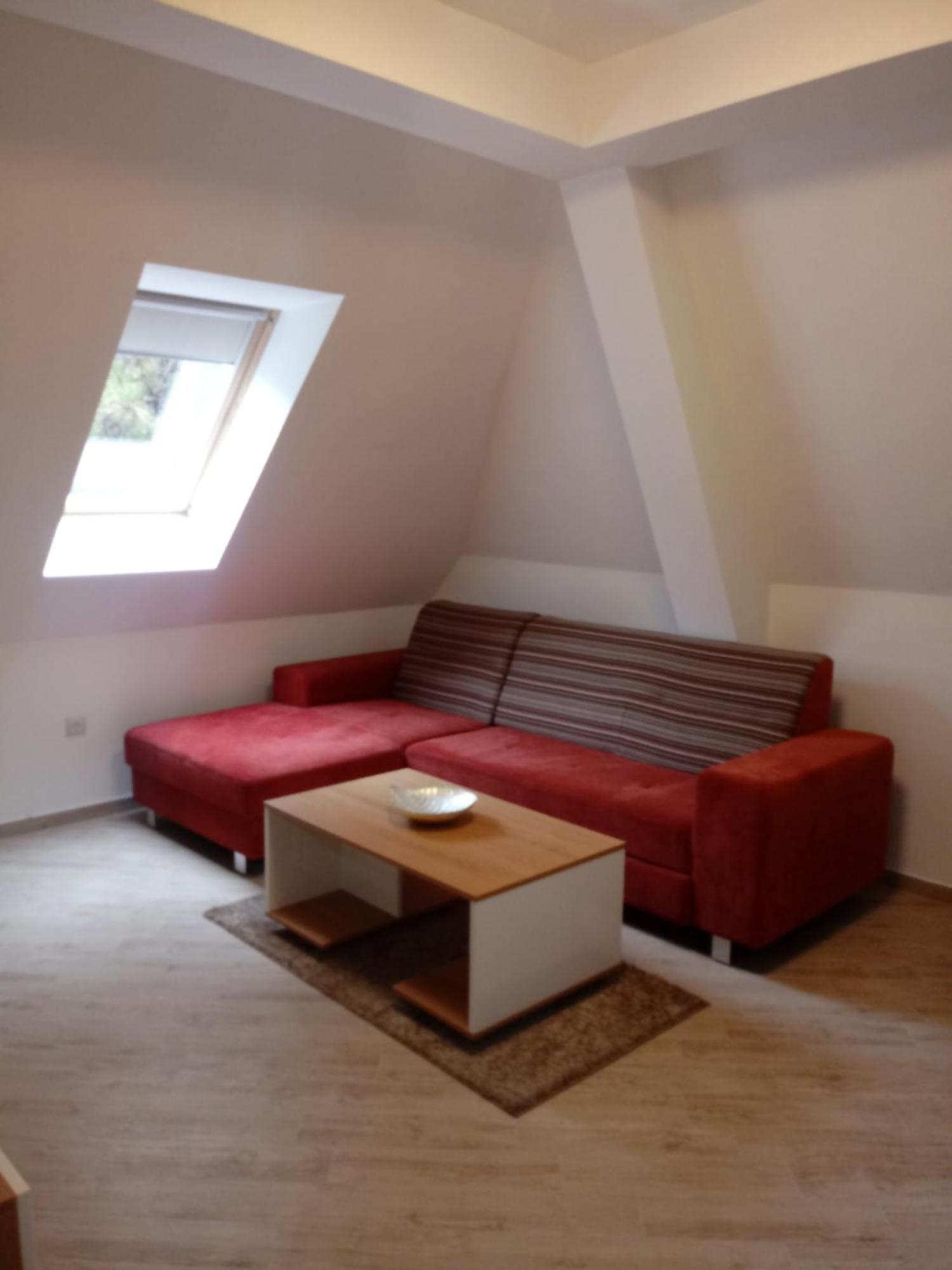 Lovac Apartament